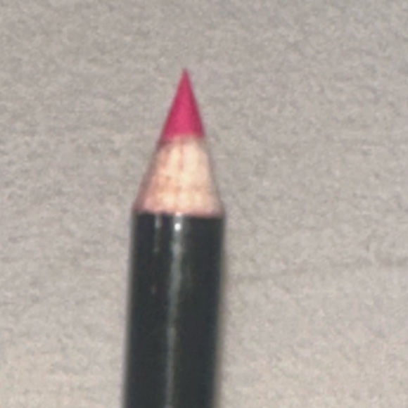 Persistent Lip Liner Waterproof “Stay All Day Lip Liner Pencil” - Picture 3 of 5
